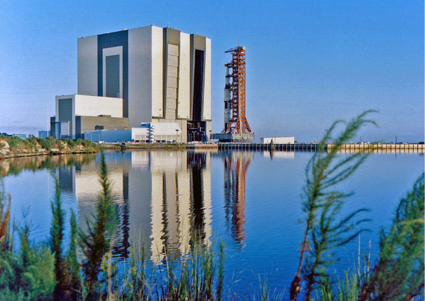 Kenedija kosmosa centrs, Lauma Lingerie, Volkswagen, Boeing Everett, rūpnīcas, Latvijā, lielākās rūpnīcas pasaulē, National Geographic,