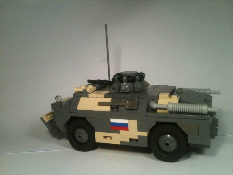 Krievija karā pret Ukrainu izmanto vairāk nekā 100 gadus vecus ložmetējus