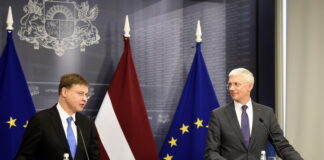 Valdis Dombrovskis, Eiropas Komisija, ekonomikas prognozes,