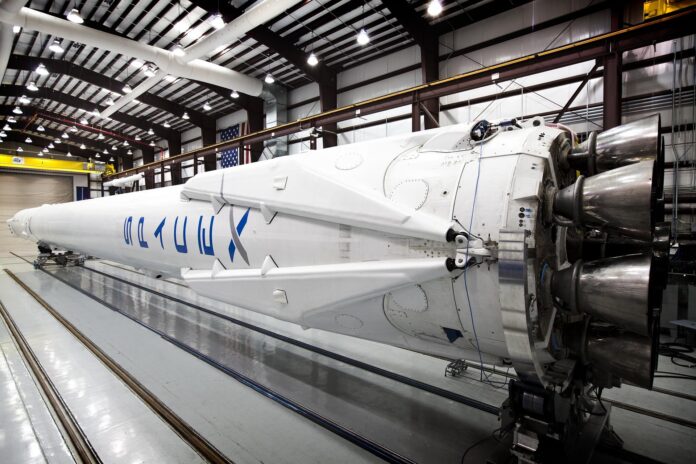 Svarīgi, SpaceX, Īlons Masks, raķetes, kosmosa kuģis, ASV, izmēģinājuma lidojums