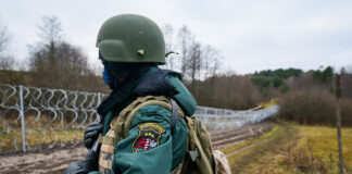 Latvijas–Baltkrievijas robeža, Lietuvas–Baltkrievijas robeža, Polijas-Baltkrievijas robeža, ārkārtas situācija robežā, robežas nelikumīga šķērsošana,