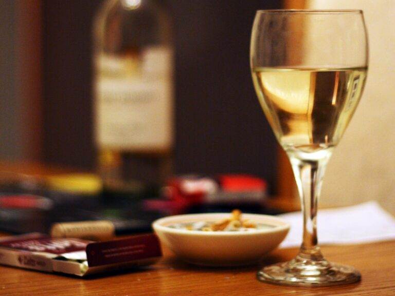 samazināts PVN, augļi, dārzeņi, Zemnieku saeima, Zemkopības ministrija, Finanšu ministrija, finanšu ministrs, Arvils Ašeradens, Ministru prezidente Evika Siliņa, akcīzes nodoklis, Valdis Dombrovskis, Andrejs Ceļapīters, Svarīgi,