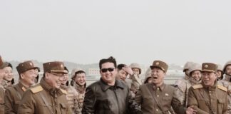 Kim Čenuns, Putisn, Kremlis, Ziemeļkoreja, dāvana, auto, sadarbība
