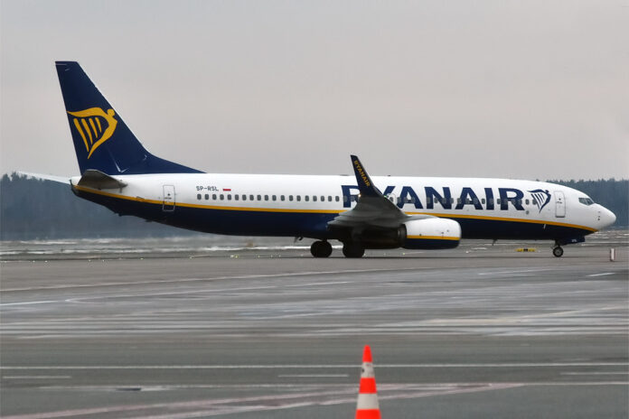 Ryanair, lidmašīnas, biļetes, cenas, Boeing