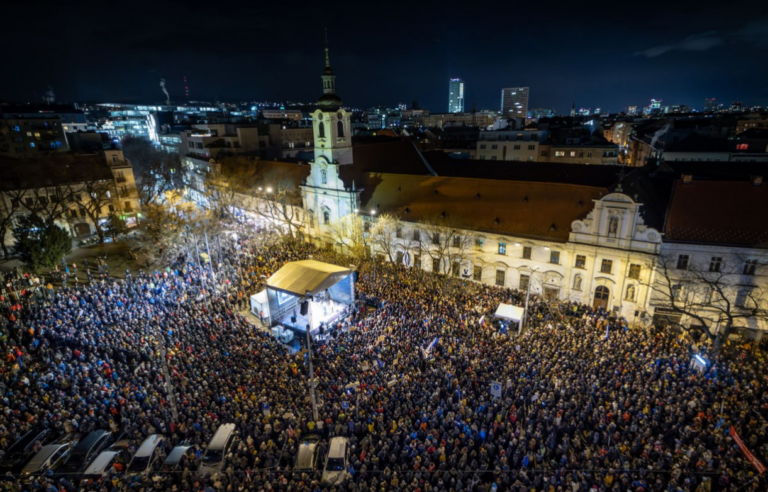 Slovākija, protesti, Roberts Fico, reformas, krimināllikums, Bratislava
