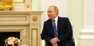 Vladimirs Putins, Kremlis, Maskava, kodolieroči, kodolkarš