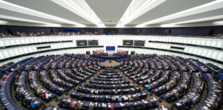 Eiropas Savienība, ES, Eiropas Parlaments, EP, Komisija, EK, Ungārija, Viktors Orbāns