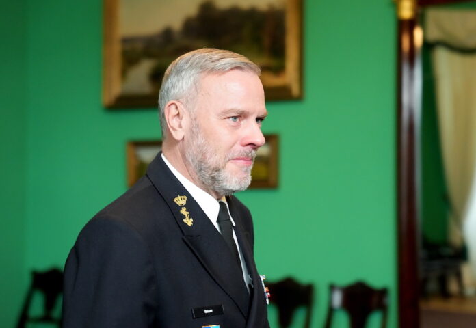 NATO, 5.pants, karš, Krievijas agresija, NATO Militārās komitejas priekšsēdētājs admirālis Robs Bauers