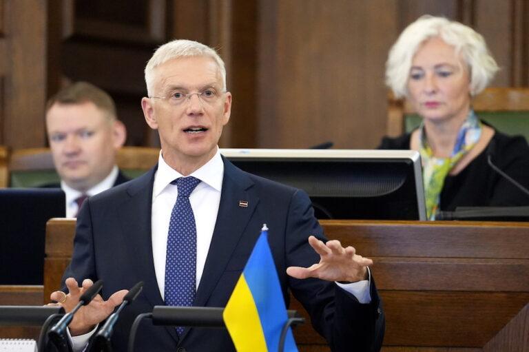 Kariņš, Valsts kontrole, lidojumi, Saeimas deputāts, darbs Saeimā