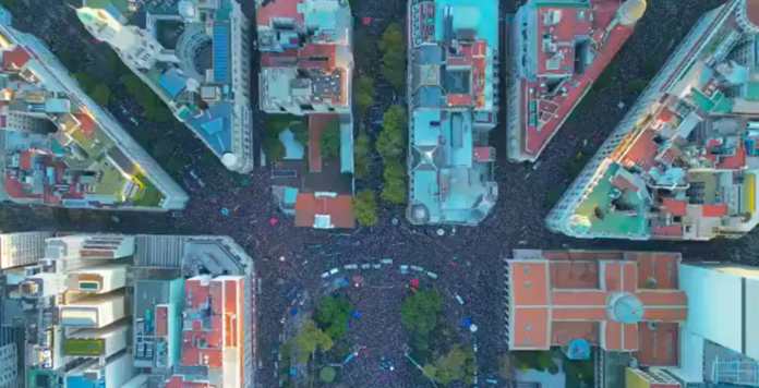 Argentīna, protests, universitātes, budžets, studenti, Buenosairesa