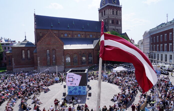 Doma laukums, hokejs, hokeja fani