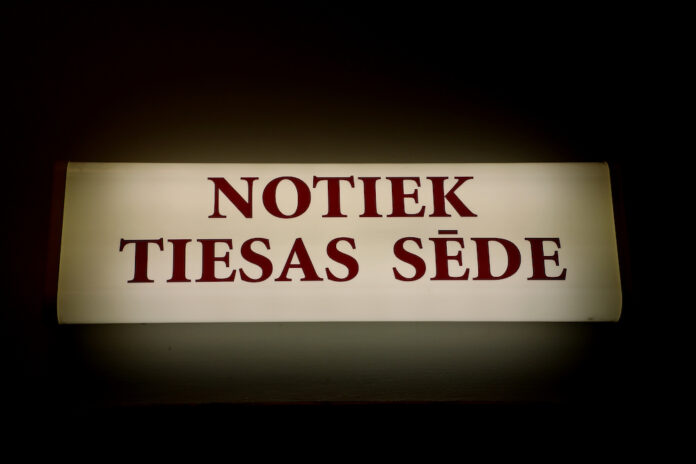 tiesas sēde, Tieslietu padome, tiesiskais regulējums