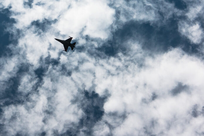 F-16, karš Ukrainā, gaisa bāzes, Krievijas uzbrukumi, lidlauki,