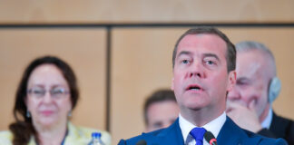 Dmitrijs Medvedevs, karš Ukrainā, NATO, Kremlis