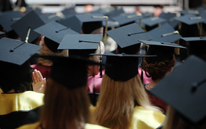 studenti, ārzemju studenti, Latvijas ekonomika