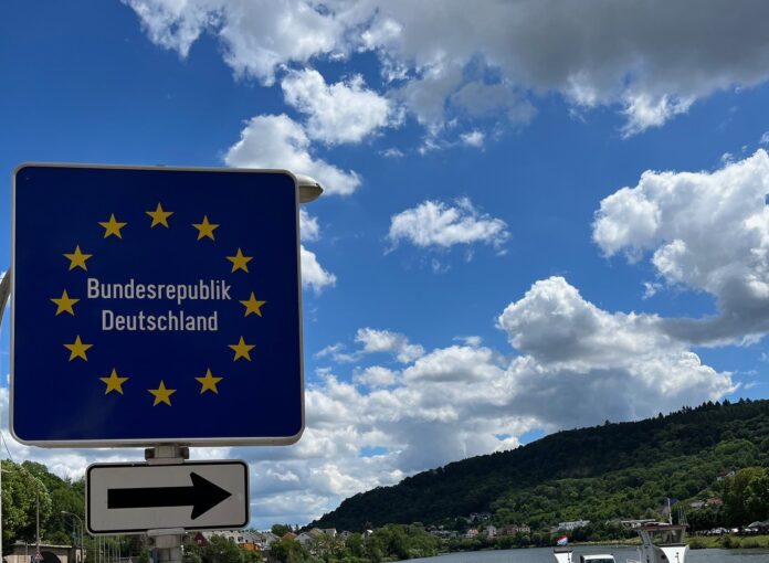 Vācija, robežkontrole, nelegālie imigranti, iekšlietu ministrs, imigrācija, robežpolitika