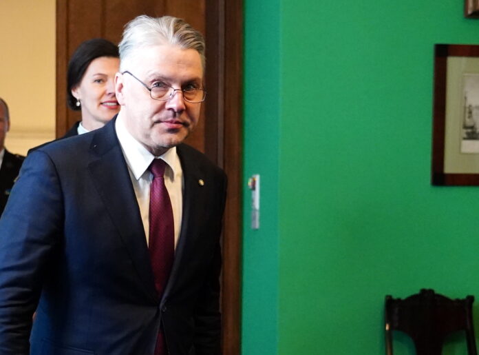Tiesībsarga birojs, Jānis Dombrava, Tiesībsargs Juris Jansons, Tiesībsarga biroja budžets, biroja efektivitātes izvērtēšana