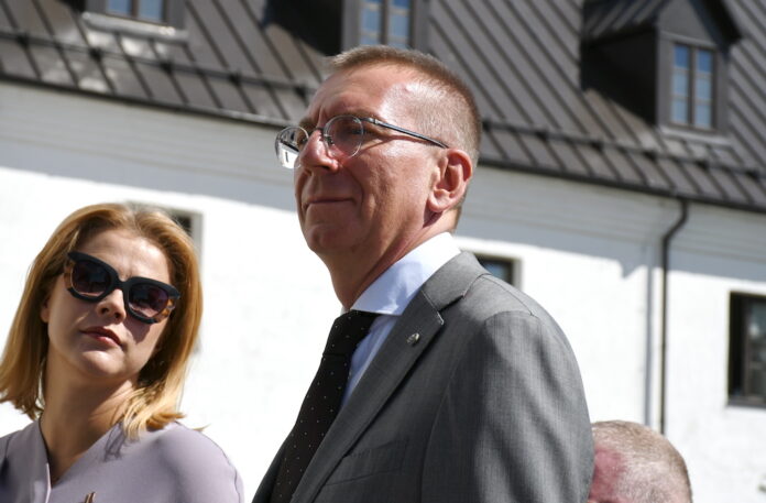 Rinkēvičs, Siliņa, ministri, komandējums, atvaļinājums, amatpersonas