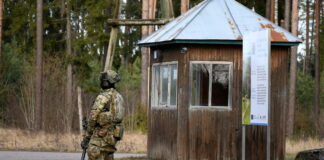 Latvijas–Baltkrievijas robeža, nelegālā imigrācija, robežsardze, nelegālie robežšķērsotāji, migrantu plūsma, pastiprinātā robežapsardzība, robežas šķērsošana, drošības režīms pierobežā, Baltkrievijas migranti,