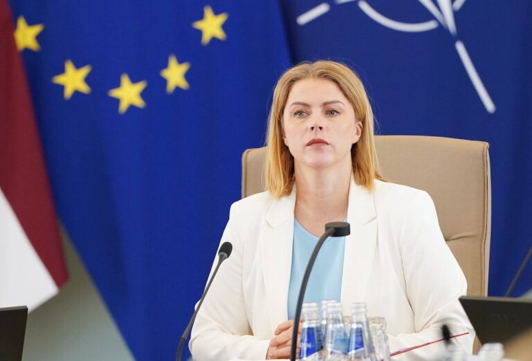 Ministru prezidente, Evika Siliņa, Latvija ārvalstu investīcijas, Evika Siliņa FICIL, investīciju pieaugums Latvijā, biznesa vide Latvijā, LIAA reformas, birokrātijas samazināšana