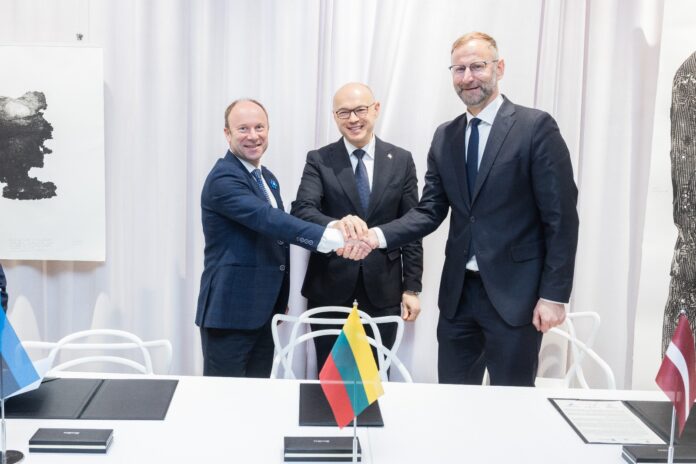 Kuldars Leiss, Eiženijs Sabutis, Atis Švinkam ES finansējums