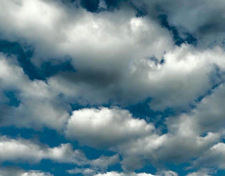 laika prognoze, brīvdienu laiks, lietus, saule, UV starojums, pērkona negaiss, temperatūra Latvijā, laiks Rīgā, laiks jūnijā, laika ziņas Latvijā, laikapstākļi