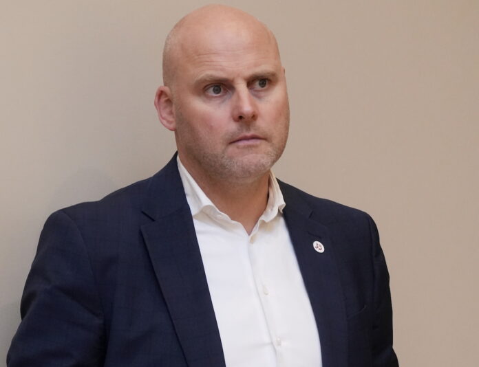 budžeta deficīts Latvijā, valsts budžets 2025, Andris Kulbergs intervija, valdības krīze Latvijā, airBaltic problēmas, Rail Baltica kavēšanās, Latvijas Dzelzceļš zaudējumi, nodokļu celšana Latvijā, valsts aktīvu pārdošana, jauna valdība Latvijā, finanšu krīze Latvijā, valsts parāds