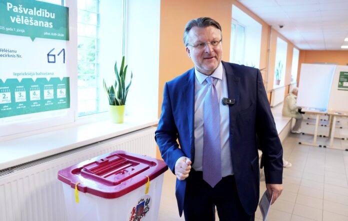 Rīgas domes vēlēšanas 2025, LPV Rīgā, Ainārs Šlesers, provizoriskie rezultāti Rīgā, Progresīvie, Jaunā vienotība, Nacionālā apvienība, Suverēnā vara, Jaunlatvieši, partija Stabilitātei, Apvienotais saraksts, Rīgas vēlētāju aktivitāte, CVK dati, Rīgas koalīcija, domes mandātu sadalījums