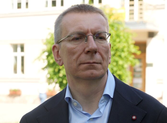 Edgars Rinkēvičs, Valsts prezidents, CVK kritika, VDAA atbildība, vēlēšanu fiasko, vēlēšanu organizēšanas problēmas, 2025. gada pašvaldību vēlēšanas, CVK izgāšanās, VDAA sistēmas traucējumi, Nacionālās drošības padome, Rinkēvičs par vēlēšanām, tehniskās problēmas vēlēšanās, uzticība vēlēšanām, politiskā atbildība