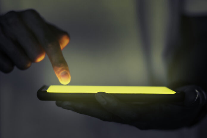 Krāpnieciskas īsziņas, CSDD vārds, Valsts policijas brīdinājums, internetbankas krāpšana, viltus sodu ziņas, kiberkrāpniecība, viltus saites, SMS ar krāpniecisku saturu, aizsardzība pret krāpšanu, drošība tiešsaistē