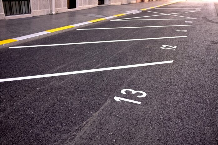 Svarīgi, Tallina, Igaunija, pilsētvide, autostāvvietas, zaļā zona, vadlīnijas,