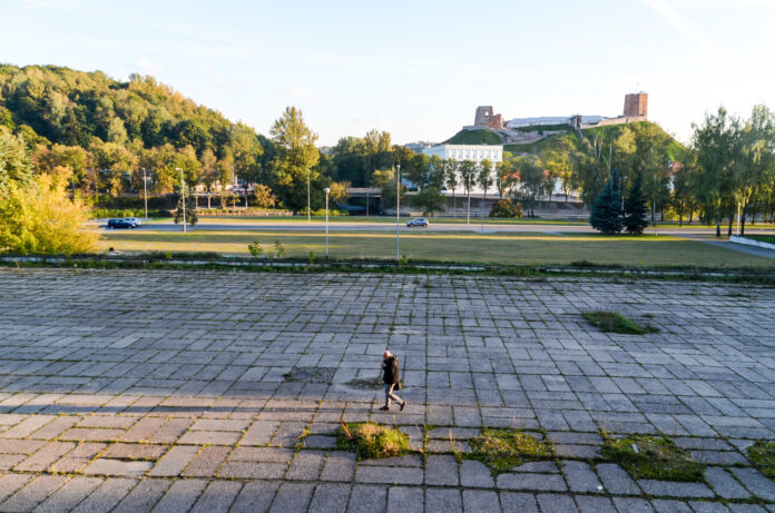 Svarīgi, Viļņa, Valds Benkunsks, Lietuva, pārbūve, Viļņas Sporta pils, Lietuvas ebreju kopiena,