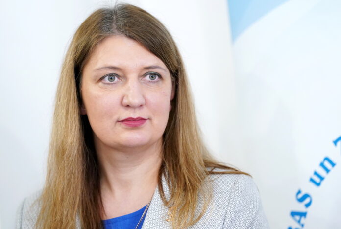 LIZDA, Tiesiskums.lv, OIK atgūšana, prettiesisks OIK, OIK kompensācija, tiesiskums Latvijā, Inga Vanaga, Artis Stucka, skolotāju arodbiedrība, iedzīvotāju tiesības, publiskā atbildība, OIK naudas atgūšana