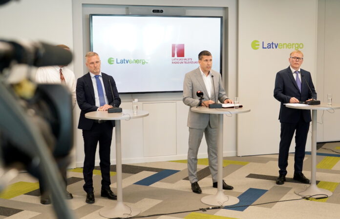 Telia, Tet, LMT, Latvenergo, LVRTC, Telia daļu pārdošana, Tet privatizācija, LMT īpašumtiesības, IPO Latvijā, telekomunikāciju darījums, investīcijas IKT, Latvijas valsts kontrole,
