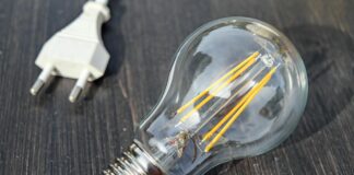 Sadales tīkls, elektrības patēriņa salīdzināšana, elektrības pieslēgums, energoefektivitāte, energo barometrs, elektrības patēriņš Latvijā, elektrifikācija, elektroenerģijas rīki, sadalestikls.lv, valsts uzņēmumi Latvijā