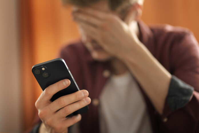 šūnu apraides brīdinājums, cell broadcast Latvija, trauksmes signāls telefonā, vētra brīdinājums, civilā aizsardzība Latvijā, 112 brīdinājums, ārkārtas situācija telefons