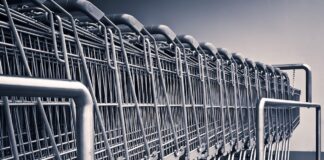 mazumtirdzniecība Latvijā, Eurostat dati, mazumtirdzniecības apgrozījums, Latvijas ekonomika, patēriņa tendences, ES statistika, mazumtirdzniecības kritums