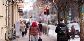 pensiju indeksācija 2025, pensiju pieaugums Latvijā, Labklājības ministrija pensijas, cik augs pensijas 2025, pensijas oktobris Latvija, pensionāru ienākumi, darba stāžs pensija
