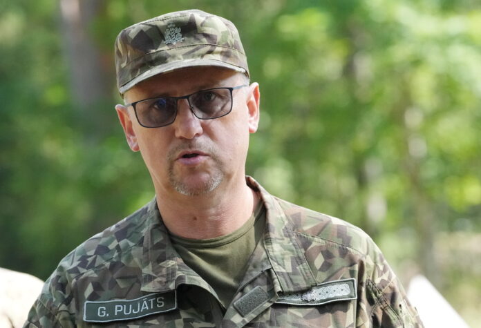 nelegālā migrācija, Rīga, Edvards Ratnieks, Nacionālā apvienība, Guntis Pujāts, Valsts robežsardze, migrantu krīze, nelegālie migranti Latvijā, politiskā retorika, ārzemnieki Rīgā