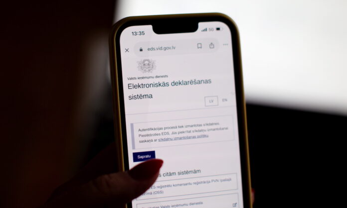 EDS pieslēgšanās izmaiņas, VID EDS 2026, Smart-ID EDS, eID karte VID, eParaksts EDS, VID lietotājvārds parole, VID droša autentifikācija, ārpakalpojuma grāmatveži EDS, VID pilnvarojums EDS, EMDAS sistēma