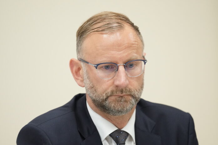 pasažieru pārvadājumi, Atis Švinka, satiksmes ministrs, Autotransporta direkcija, pārvadātāji, līgumi, biļešu uzskaite, sabiedriskais transports, protests, reģionālie autobusi
