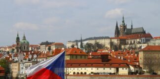 Svarīgi, karš Ukrainā, Čehija, munīcija, Andrejs Babišs, Petrs Pavels, atbalsts Ukrainai, populisti
