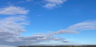 laikapstākļi Latvijā, laikapstākļu prognoze, laika ziņas, nedēļas nogales laiks, ciklons Latvijā, siltā nedēļas nogale, lietains laiks, rudens prognoze, migla, dienvidaustrumu vējš, lietus Latvijā, brīvdienu prognoze, meteorologi, gaisa temperatūra Latvijā, oktobra beig