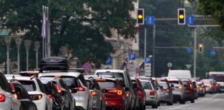LTRK, Satiksmes ministrija, Ceļu satiksmes likums, grozījumi, koplietošanas transports, reakcijas testi, ārvalstu vadītāja apliecības
