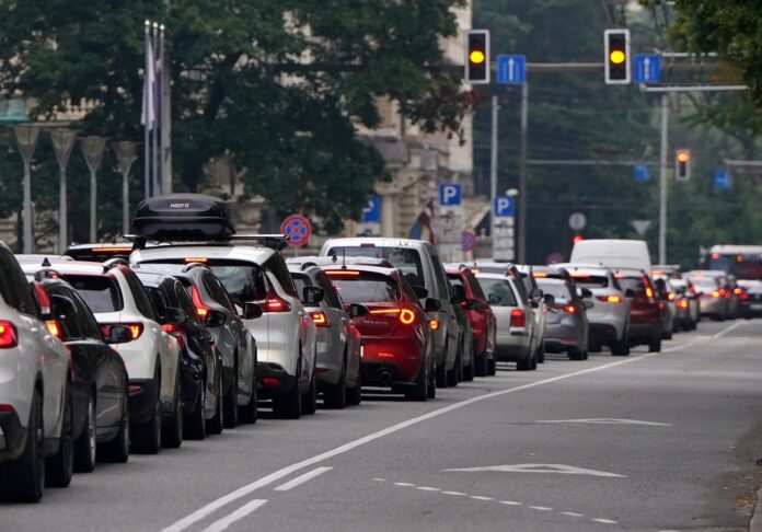 LTRK, Satiksmes ministrija, Ceļu satiksmes likums, grozījumi, koplietošanas transports, reakcijas testi, ārvalstu vadītāja apliecības