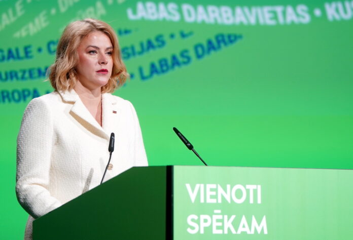 Evika Siliņa demisija, Saeimas balsojums, Latvijas premjere, Jaunā vienotība, opozīcija Saeimā, Nacionālā apvienība, Apvienotais saraksts, Siliņas valdība, demisijas pieprasījums, Latvijas politika