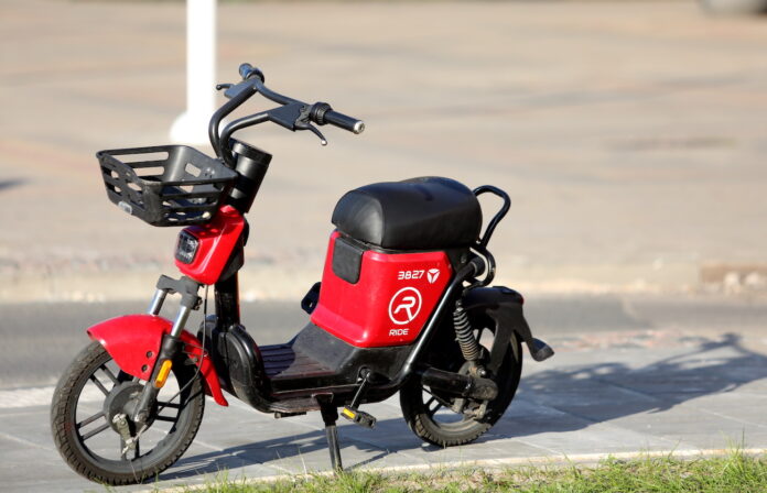 Foto: Paula Čurkste/LETA PTAC, Ride Mobility, Ride, e-velosipēdi, koplietošanas velosipēdi, sods, drošība, bērnu aizsardzība, vecuma verifikācija, Zaiga Liepiņa, mikromobilitāte,
