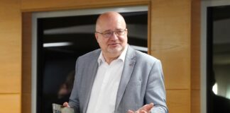 KNAB, Valkas mērs, Vents Armands Krauklis, Eiropas Prokuratūra, EPPO, korupcija, krāpšana, ES fondu līdzekļi, Valkas novada dome, Eiropas Reģionālās attīstības fonds