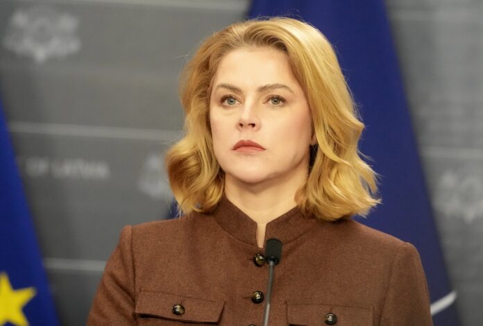 Foto: Edijs Pālens/LETA Stambulas konvencija, Evika Siliņa, ZZS, Saeima, izstāšanās no Stambulas konvencijas, koalīcijas krīze, politika Latvijā, cilvēktiesības, vardarbības novēršana, Latvijas reputācija, LPV, NA, AS, Progresīvie, Jaunā vienotība, Rinkēvičs, protesti pie Saeimas,