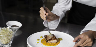 Michelin Guide 2026, Latvijas restorāni, Michelin zvaigznes, John Chef’s Hall, Max Cekot Kitchen, SMØR Bistro, Latvijas gastronomija, Michelin Latvijā, restorāni Rīgā, fine dining Latvijā